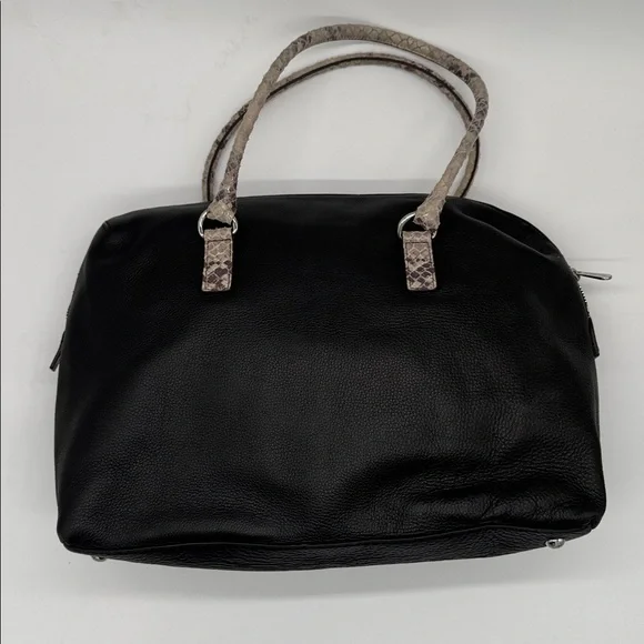 MICHAEL KORS X-LARGE BLACK HAMILTON WEEKENDER TRAVEL BAG - Picture 4 of 11